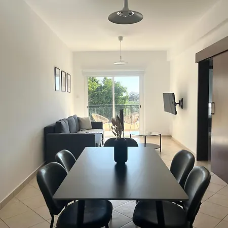 Apartment Phaedrus Living Urban Paphos