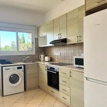 Phaedrus Living Urban Apartment